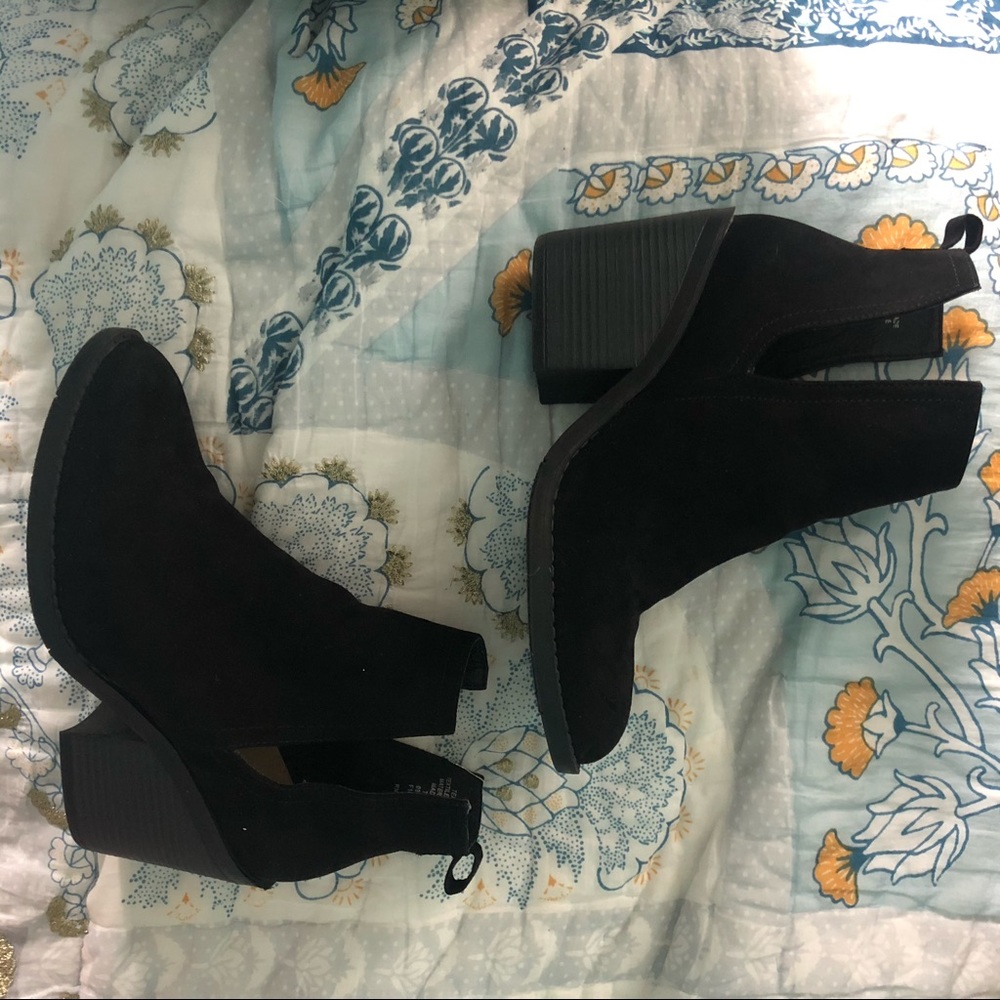 Black Booties